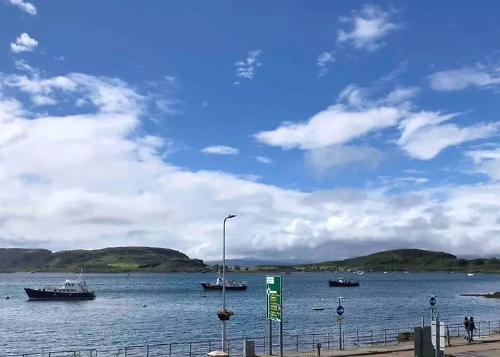 Westbay Seafront Apartment