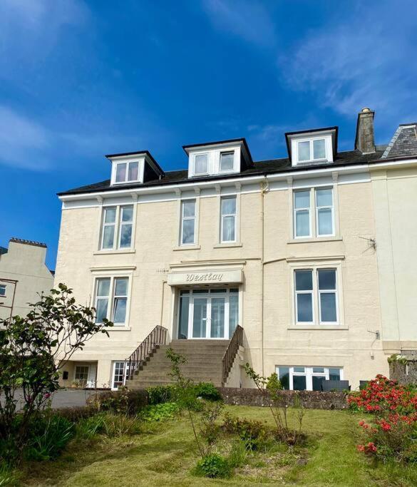 Appartement Westbay Seafront